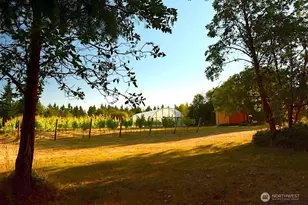 1673 Woodland Dr, Port Townsend, WA 98368 - Photo 32