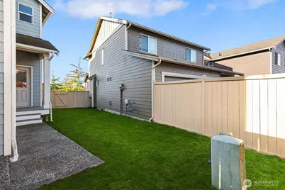 304 Tremont Avenue, Bellingham, WA 98226 - Photo 4