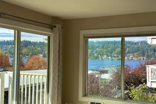 5021 Ripley Ln N, Renton, WA 98056 - Photo 2