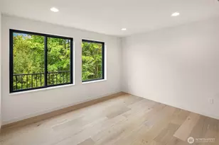 270 118th Ave SE, Bellevue, WA 98005 - Photo 20