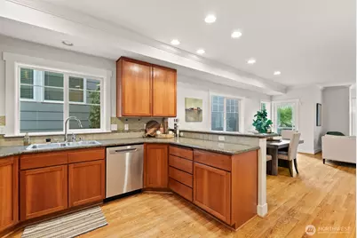 121 21st Avenue E #C, Seattle, WA 98112 - Photo 18