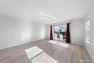 44 SW Festival St, Oak Harbor, WA 98277 - Photo 14