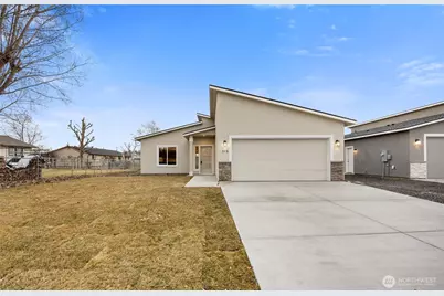 515 S Dorsing Street, Moses Lake, WA 98837 - Photo 1