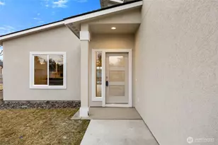 515 S Dorsing St, Moses Lake, WA 98837 - Photo 2