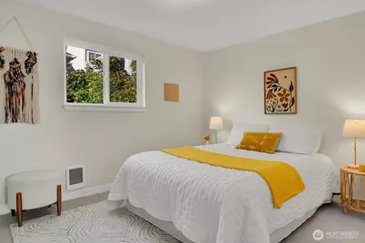 161 Valley Street, Seattle, WA 98109 - Photo 24