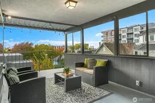 161 Valley St, Seattle, WA 98109 - Photo 6