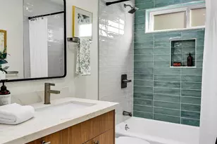 161 Valley St, Seattle, WA 98109 - Photo 22