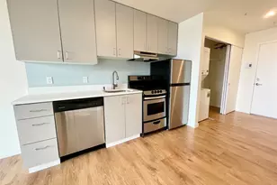 2249 NE 46th St, Seattle, WA 98105 - Photo 16