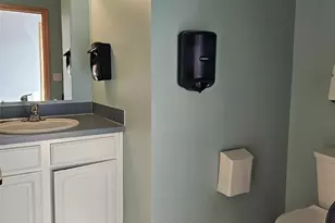 117 N 8th St, Shelton, WA 98584 - Photo 8