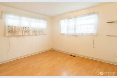 1612 22nd Street, Anacortes, WA 98221 - Photo 16