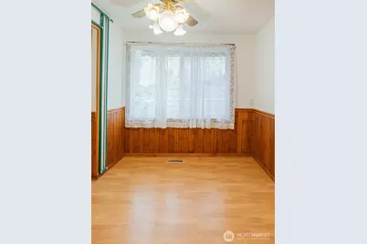 1612 22nd Street, Anacortes, WA 98221 - Photo 4