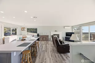 1975 Island View Rd, Oak Harbor, WA 98277 - Photo 12