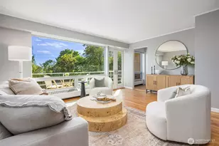 530 W Olympic Pl, Seattle, WA 98119 - Photo 2