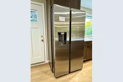 17606 NE 27th Street, Redmond, WA 98052 - Photo 10