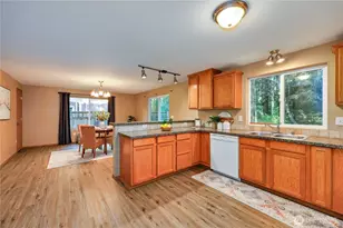 2422 Cliff St, Port Townsend, WA 98368 - Photo 18