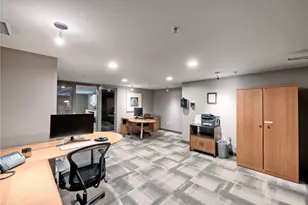 2929 1st Ave, Seattle, WA 98121 - Photo 22