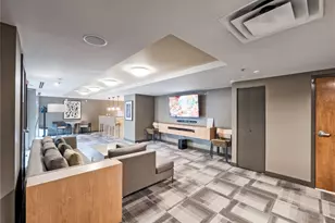 2929 1st Ave, Seattle, WA 98121 - Photo 20