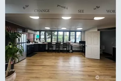 3219 6th Avenue, Tacoma, WA 98406 - Photo 8