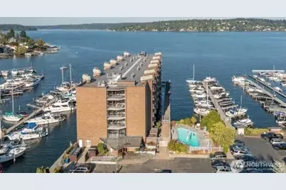 9500 Rainier Avenue S #311, Seattle, WA 98118 - Photo 2