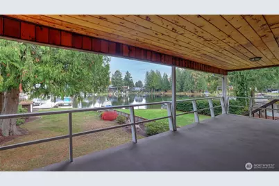31430 W Lake Morton Drive SE, Kent, WA 98042 - Photo 2