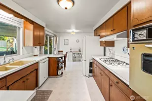 1745 N James St, Tacoma, WA 98406 - Photo 10