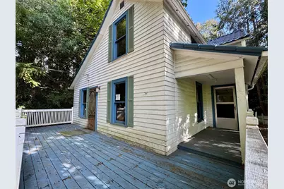 201 E Moore Avenue, Shelton, WA 98584 - Photo 4