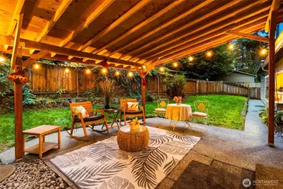 18619 Butternut Road, Lynnwood, WA 98037 - Photo 6