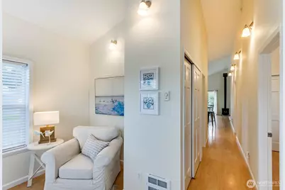 41 Central Avenue, Pacific Beach, WA 98571 - Photo 2