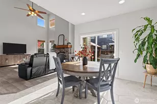 33303 NE 42nd St, Carnation, WA 98014 - Photo 16