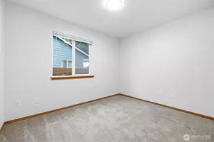 447 Oak Hill Ln, Burlington, WA 98233 - Photo 16