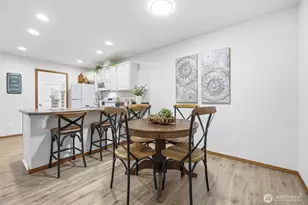 447 Oak Hill Ln, Burlington, WA 98233 - Photo 8