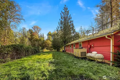 19007 Yew Way, Snohomish, WA 98296 - Photo 4