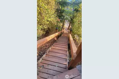 10405 Samish Island Road, Bow, WA 98232 - Photo 10