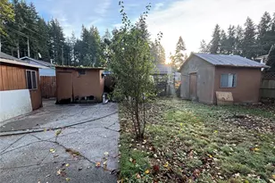 821 195th St, Shoreline, WA 89155 - Photo 26