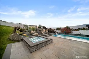 12 Elizabeth Ct, Wenatchee, WA 98801 - Photo 4