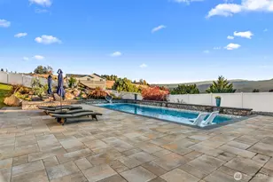 12 Elizabeth Ct, Wenatchee, WA 98801 - Photo 6