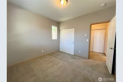 2699 Erwin Avenue, DuPont, WA 98327 - Photo 10