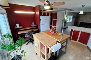 15219 50th St E, Sumner, WA 98390 - Photo 10