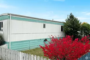 15219 50th St E, Sumner, WA 98390 - Photo 24