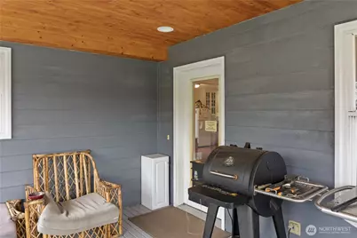 1203 E Section Street, Mount Vernon, WA 98274 - Photo 8