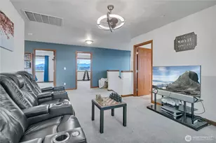 10908 177th Ave Ct E, Bonney Lake, WA 98391 - Photo 20