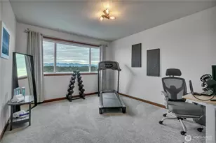 10908 177th Ave Ct E, Bonney Lake, WA 98391 - Photo 30