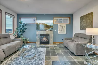 10908 177th Avenue Ct E, Bonney Lake, WA 98391 - Photo 12