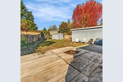 2716 NE 5th Place, Renton, WA 98056 - Photo 22