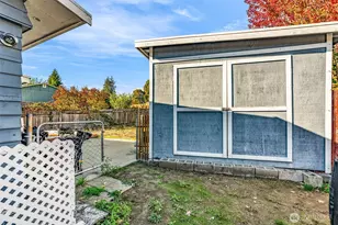 2716 NE 5th Pl, Renton, WA 98056 - Photo 20