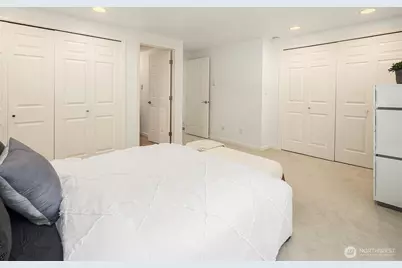 379 100th Avenue NE #A, Bellevue, WA 98004 - Photo 18