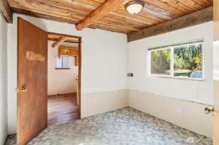 17328 Mulqueen Rd SE, Rainier, WA 98576 - Photo 16