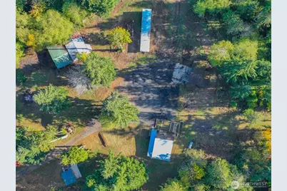 17328 Mulqueen Road SE, Rainier, WA 98576 - Photo 6