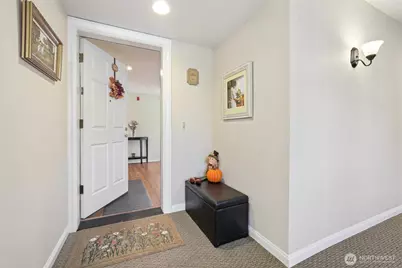 4109 224th Lane SE #207, Issaquah, WA 98029 - Photo 6