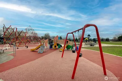 1100 Harrington Avenue NE #310, Renton, WA 98056 - Photo 38